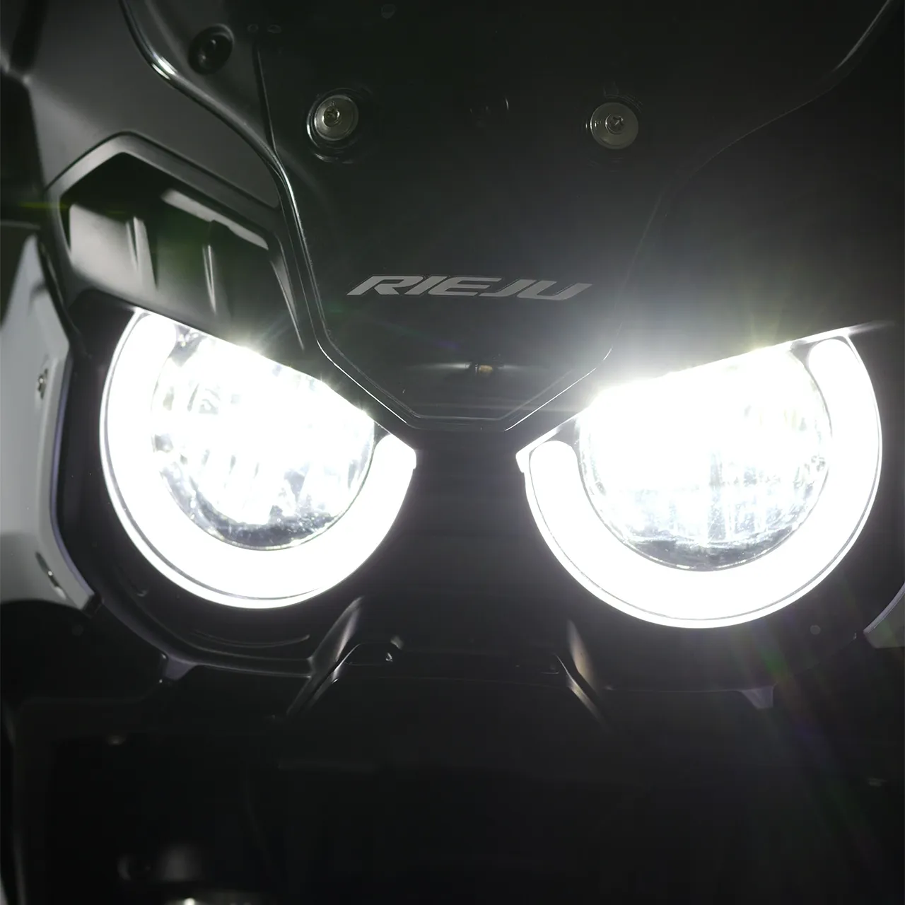 Rieju Xplora 557 Belysning